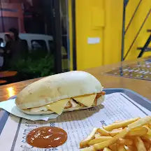 Sandwich Crispy + Frites